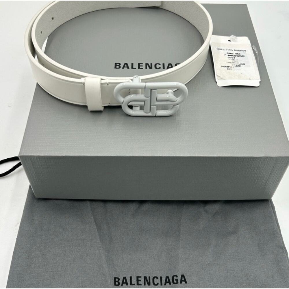 Women's Balenciaga BB white leather belt size 65 cm/26 inches made in Italy - Picture 2 of 7